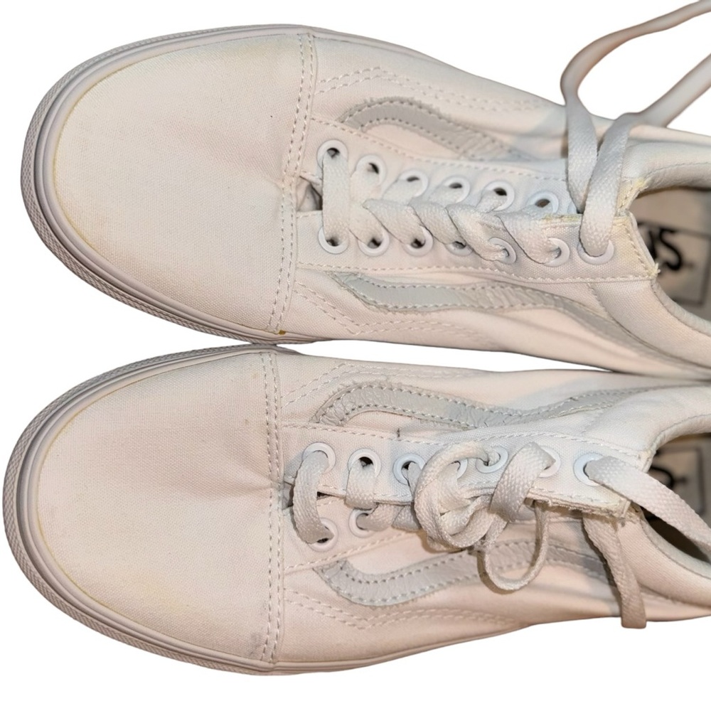 Vans Sneakers